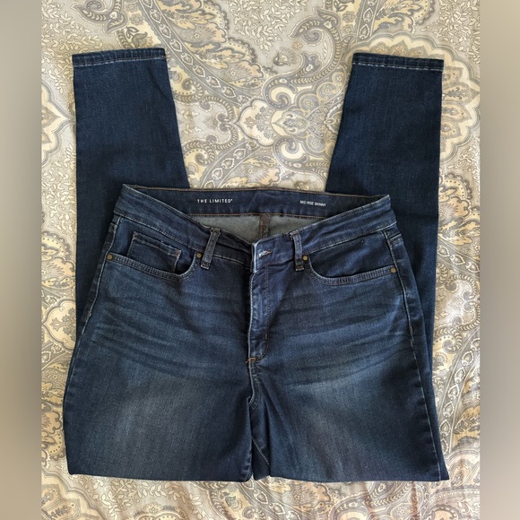 The Limited Mid Rise Dark Wash Jeans - Picture 2 of 9